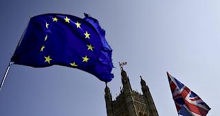 Die Unterh&auml;ndler der EU und Grossbritanniens haben sich auf einen Brexit-Vertrag geeinigt. Dies best&auml;tigten der britische Premierminister Boris Johnson und EU-Kommissionspr&auml;sident Jean-Claude Juncker am Donnerstag.