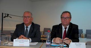 Die Chefs von Migros Wallis. Pr&auml;sident Bernard Monnet (links) und Direktor Max Alter sind mit den Gesch&auml;ftszahlen 2018 zufrieden.