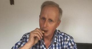 Kilian Bregy isst gerne Biskuits und hat im Emmental die &laquo;Kambly&raquo;-Fabrik&nbsp;besucht.