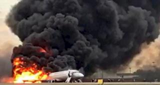 Ermittlungen. 41 Menschen starben am Sonntag beim Flugzeugungl&uuml;ck in Moskau. Die Ursache wird derzeit untersucht.