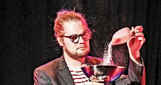 Gewagt. Regisseur Johannes R. Millius wagt sich mit der Kom&ouml;die &laquo;Besondere Bed&uuml;rfnisse&raquo; an ein heikles Thema.