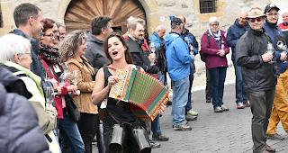 Schnappsch&uuml;sse der sechsten Ausgabe der Leuker KulTour.