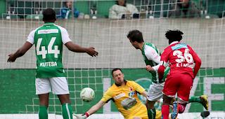 Der FC Sitten verliert in St. Gallen mit 2:1.