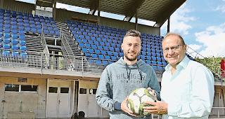 Der k&uuml;nftige Trainer von Naters II, Nikola Vasilic (links), und Sportchef  Jean-Paul Brigger.