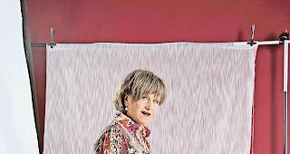 Volles Haus. Gardi Hutter w&uuml;nscht sich f&uuml;r die Auff&uuml;hrung von &laquo;Gaia Gaudi&raquo; einen vollen Theater-La-Poste-Saal.Foto ZVG