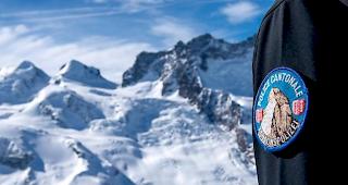 Eine Frau, die am vergangenen Samstag am Col du Tournelon Blanc bei Bagnesn von einer Lawine versch&uuml;ttet wurde, ist tot. 