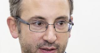 Neues Amt. Staatsrat Fr&eacute;d&eacute;ric Favre &uuml;bernimmt den Vorsitz einer der acht regionalen/kantonalen BVG- und Stiftungsaufsichtsbeh&ouml;rden der Schweiz.