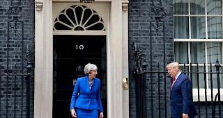 Staatsbesuch. Donald Trump traf Theresa May am Dienstagvormittag in der Downing Street 10. 