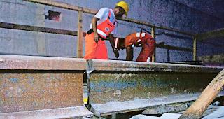 Tunnel-Ausbau. Jetzt erh&auml;lt auch die zweite L&ouml;tschberg-R&ouml;hre auf weiteren 14 Kilometern ein Geleise.