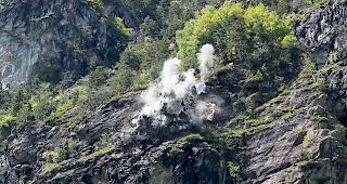 Im Bereich San Marco bei Gondo werden am Freitag weitere Sicherheitssprengungen durchgef&uuml;hrt. 