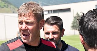 FC Sitten Trainer St&eacute;phane Henchoz.