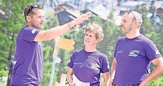 Triebfedern einer Schweizer Premiere. Renn-Koordinator Martin Schmid, Gesch&auml;ftsf&uuml;hrerin Andrea Schneider und OK-Pr&auml;sident Olivier Andenmatten (von links).