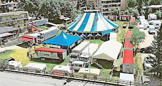 Hereinspaziert: Auch dieses Jahr ist der Zirkus Harlekin wieder im Oberwallis unterwegs.