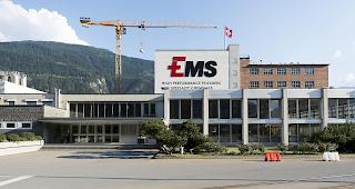 Insbesondere die Automobilindustrie habe "erhebliche" R&uuml;ckg&auml;nge verzeichnet. Das Gesch&auml;ft mit den Autobauern steht f&uuml;r rund 60 Prozent des Umsatzes.