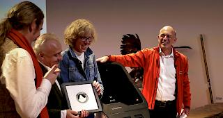 Niklas Nikolajsen, Co-CEO Bitcoin Suisse, Roman Codina, Hoteldirektor Beau Site, Romy Biner-Hauser, Zermatter Gemeindepr&auml;sidentin und Arthur Vayloyan, CEO Bitcoin Suisse (von links).