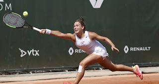 Ylena In-Albon kann sich gegen die Australierin Daria Gavrilova am WTA-Tennisturnier in Lausanne am Montag nicht durchsetzen. 