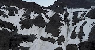 Ein deutscher Alpinist starb am Montagmorgen bei einem Bergunfall auf dem Gemeindegebiet von Bourg-St-Pierre.