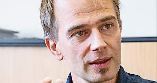 Gewaltberater. Christian Bayard hilft den T&auml;tern.