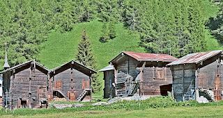Sch&uuml;tzenswert. Die Gemeinde Obergoms hat ihre Geb&auml;ude klassieren lassen.  (Foto: Weiler zum Loch in Ulrichen)