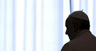 Klare Worte. Im Vorwort f&uuml;r ein Buch &uuml;ber Menschenhandel verurteilt Papst Franziskus Prostitution scharf.