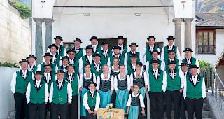 Einfallsreich. Die Mitglieder des Jodlerklubs Grubenalp aus Saas-Balen k&ouml;nnen nicht nur Jodeln.