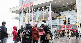 Shoppingtouristen sollen k&uuml;nftig nur noch bei Eink&auml;ufen &uuml;ber 50 Euro die Mehrwertsteuer zur&uuml;ckerstattet bekommen. (Symbolbild)