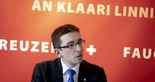 <b>4000 Unterschriften.</b> So viel braucht Initiativpr&auml;sident Michael Kreuzer innert Jahresfrist.