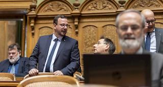 Nationalrat Philipp Matthias Bregy nimmt neu als st&auml;ndiger Stellvertreter in der nationalr&auml;tlichen Immunit&auml;tskommission Einsitz.