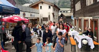 Am Sonntag ging bereits die 14. Ausgabe der Nostalgischen Genussmeile in Saas-Fee &uuml;ber die B&uuml;hne.