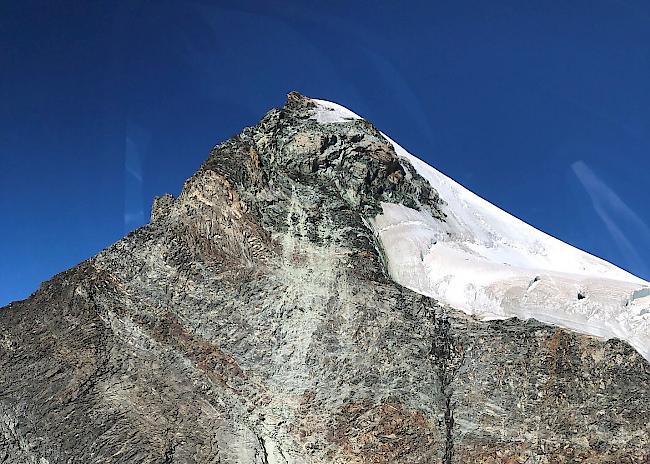 Die Einsatzkräfte der Bergrettung Zermatt und der Air Zermatt konnten den Mann nur noch tot bergen.