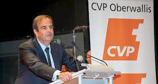 Kämpferisch. CVP-Präsident Gerhard Pfister in der Briger Simplonhalle