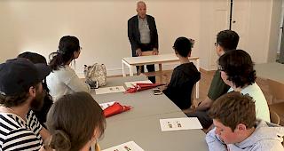 Nun gilt es ernst f&uuml;r die Sch&uuml;ler der Swiss International Boarding School. In Leukerbad beginnt der Unterricht. 

