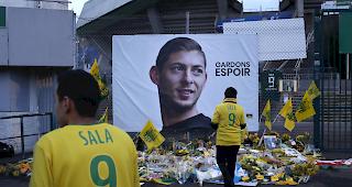 Der Streit zwischen Cardiff City und dem FC Nante um eine Abl&ouml;se f&uuml;r den verstorbenen Emiliano Sala geht weiter. Die Briten wollen ein FIFA-Urteil nicht akzeptieren. Sie ziehen vor den Internationalen Sportgerichtshof CAS.
