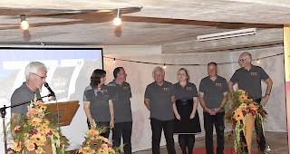 Treibende Kr&auml;fte.&nbsp; Das OK von &laquo;777 Jahre Inden&raquo; mit seinem Pr&auml;sidenten Philipp Imboden: Grund zu Freude.. 