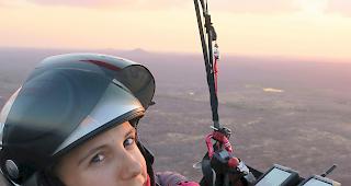 Die Walliserin Yael Margelisch knackt erneut einen Weltrekord. Sie fliegt in Brasilien einen neuen Streckenweltrekord von rund 448 Kilometer.