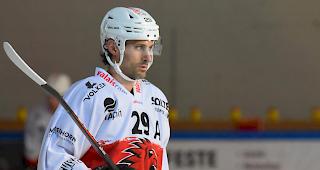 Mark Van Guilder schoss die Tore zum 1:0, 2:1 und 4:2.