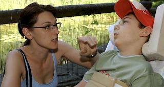 Im Dossier des kleinen&nbsp;Luca, der im Februar 2002 in Veysonnaz angegriffen und so schwer verletzt wurde, dass er seither mit Behinderungen leben muss, bleiben viele Fragen offen. Denn am 22. November wird der Fall verj&auml;hren.