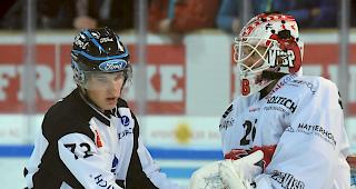 Torh&uuml;ter Reto Lory erwies sich in Zug als echter R&uuml;ckhalt.