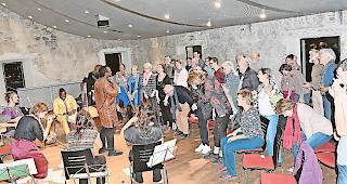 Mitreissend. &laquo;Manchester Collective feat. Abel Selaocoe & Chesaba&raquo; im Schloss Leuk: Das kam bestens an. 