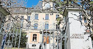 Urteil. Das Walliser Kantonsgericht hat zwei Oberwalliser vom Vorwurf der Rassendiskriminierung freigesprochen. Foto wb