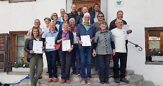 Die ersten Parkguides des Landschaftsparks Binntal anl&auml;sslich der Diplom&uuml;bergabe.