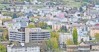 Gedankenspiele. Das Erschliessungskonzept f&uuml;r das neue Briger Spital beinhaltet diverse Verkehrswege. Eine Variante ist dabei auch eine m&ouml;gliche Haltestelle der MGBahn.