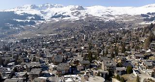 In der Angelegenheit der Baudossiers der Gemeinde Bagnes hat der Staatrat in Einklang mit der bestehenden Rechtsordnung gehandelt.