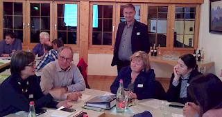 Workshop zum Thema Altersbetreuung: In Kippel wurden am Donnerstag Handlungsoptionen und Stolpersteine diskutiert.