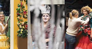 Letzte Vorbereitungen zur «Die Schneekönigin» des Visper Theaters.