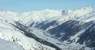 Die Urversammlung Obergoms befindet am Mittwochabend &uuml;ber eine Aktienkapitalerh&ouml;hung der Grimselbahn AG und die Zukunft des Betriebs der Wasserkraftanlage.