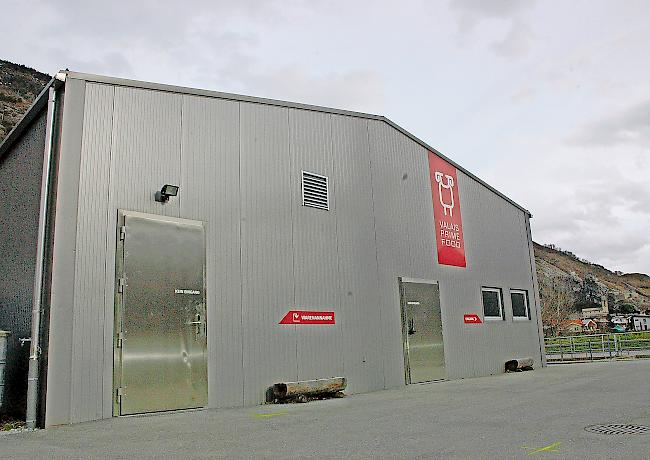 Geschlossene Türen. Die Produktionshalle der Valais Prime Food AG in Niedergesteln. Das Konzept ging nicht auf.