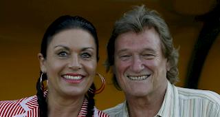 <b>Legende des Schweizer Fussballs.</b> Fritz K&uuml;nzli mit seiner Gattin Monika Kaelin 2009