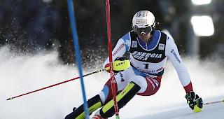 Zenh&auml;usern f&uuml;hrt das Klassement mit sieben Hundertsteln Vorsprung vor dem &Ouml;sterreicher Michael Matt an.