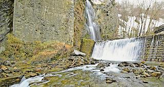 Soll mit einem Betonriegel verst&auml;rkt werden: die Napoleonssperre.